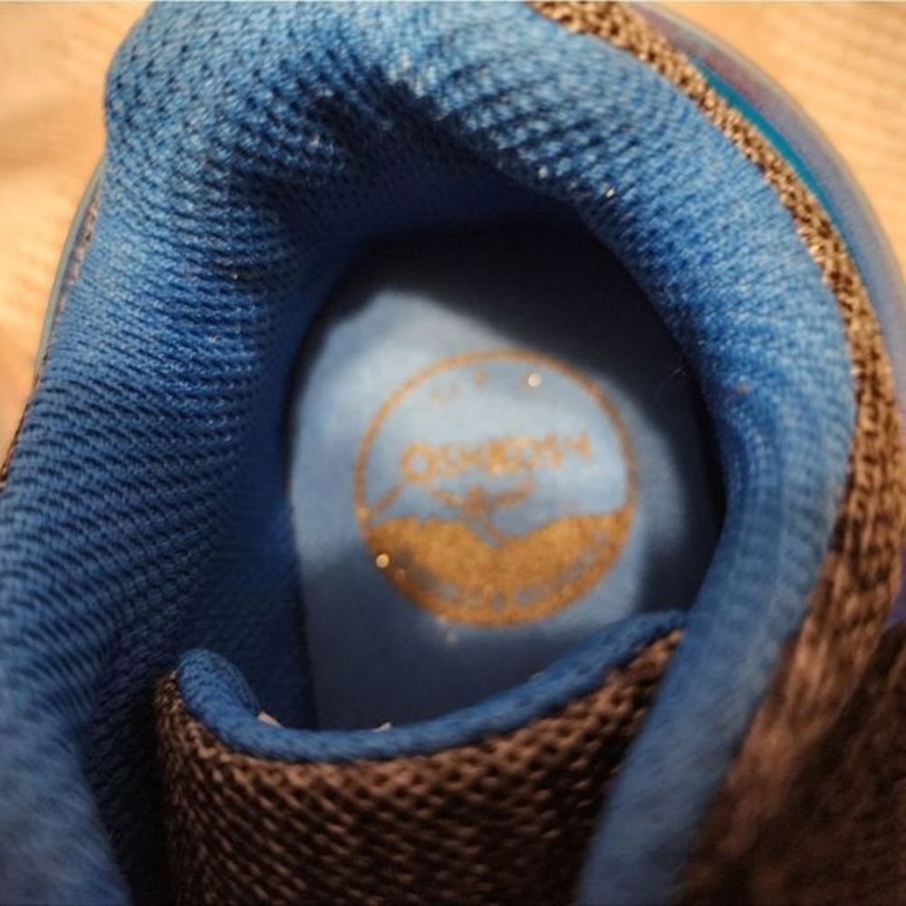 Toddler Boys 8t Sneakers, Like New. Worn Once.Blue. Osh Kosh - Picture 6 of 8